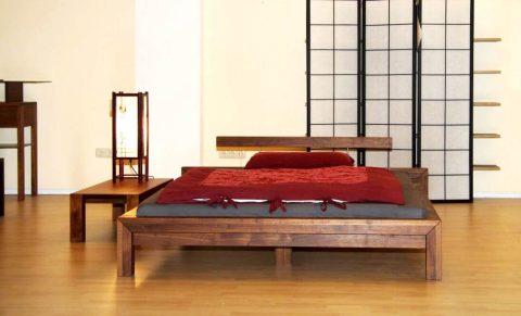 Bett im japanischen Stil