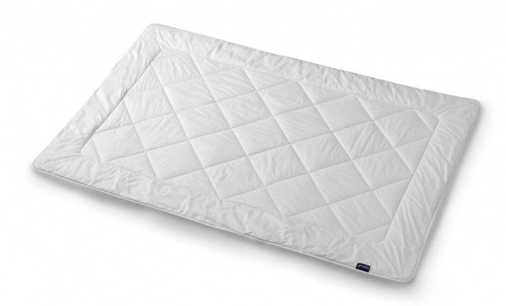 Unterbett Schafschurwolle und Zirbe