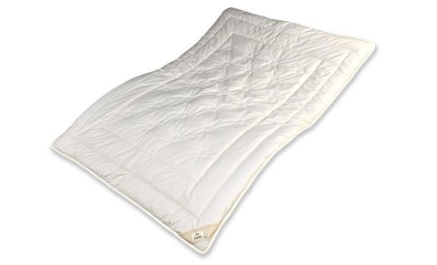 Kamelhaarbettdecke von Garanta.